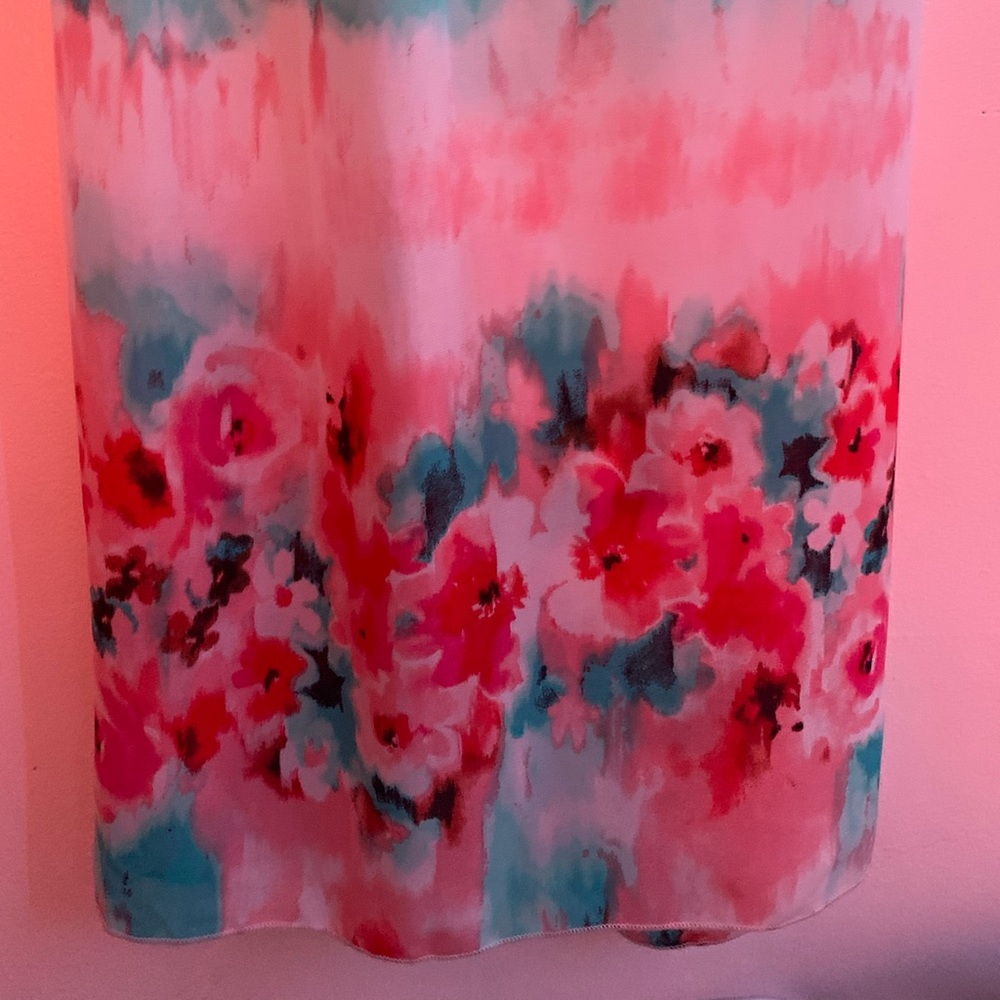 Dress - Picture 6 of 6